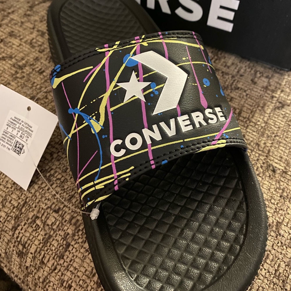 BNIB Converse Slides